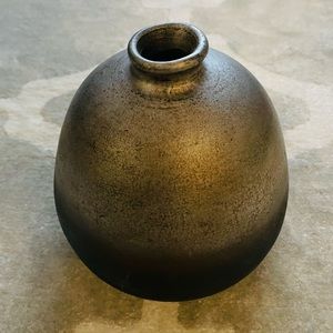 Decorative antique ceramic vase